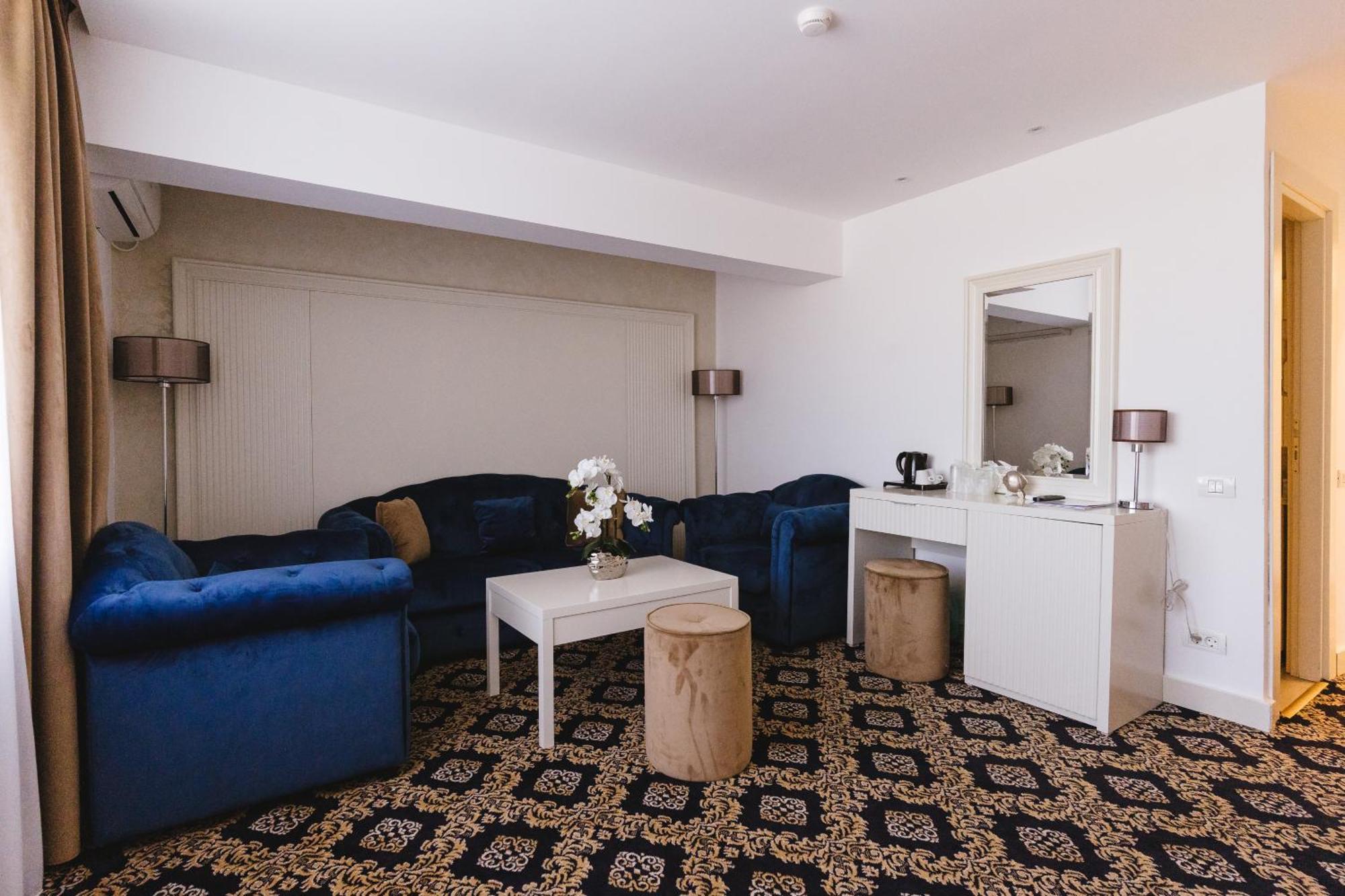 Hotel Belvedere エフォリエ・ノルド エクステリア 写真